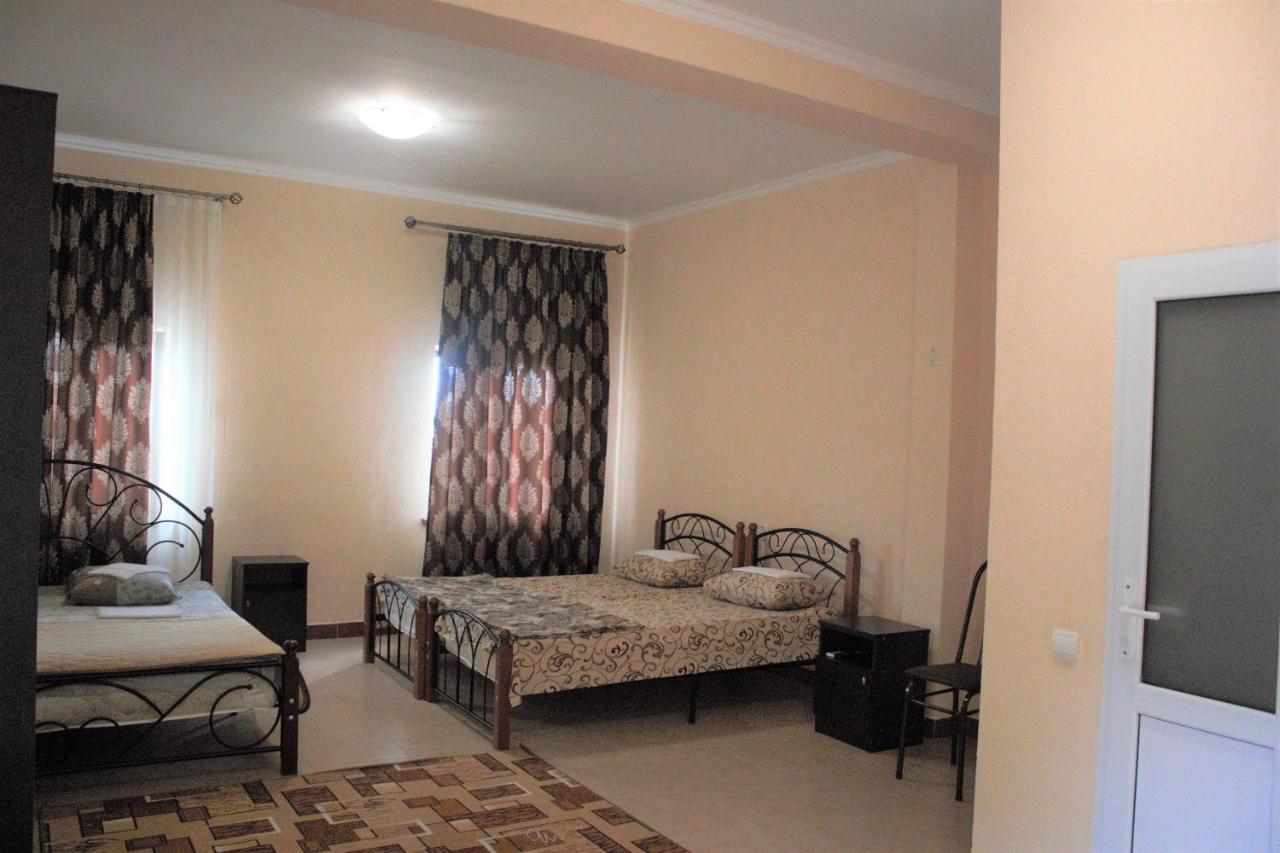 Guest House Lykhny Gagra Exterior foto