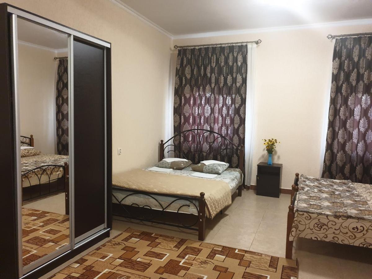 Guest House Lykhny Gagra Exterior foto