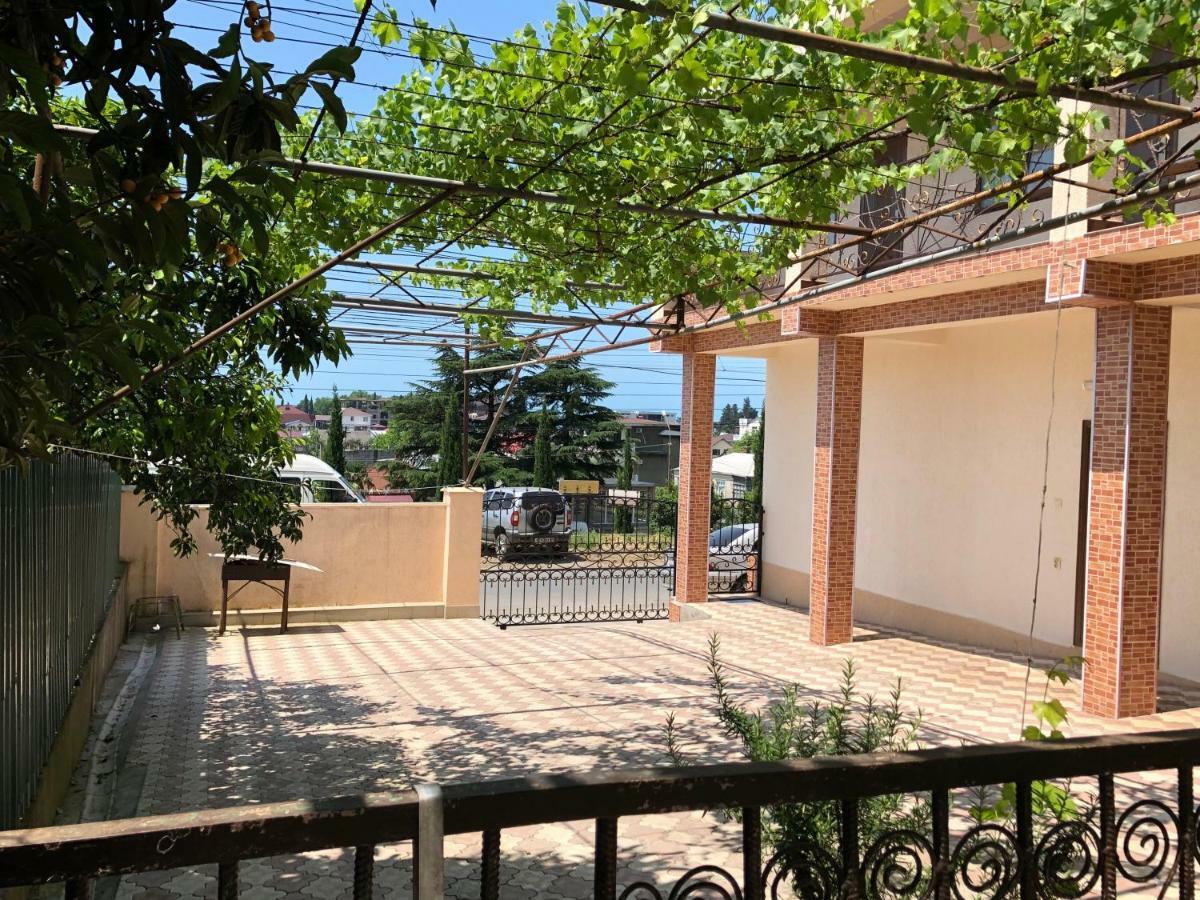 Guest House Lykhny Gagra Exterior foto